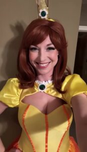 Lisa Foiles
