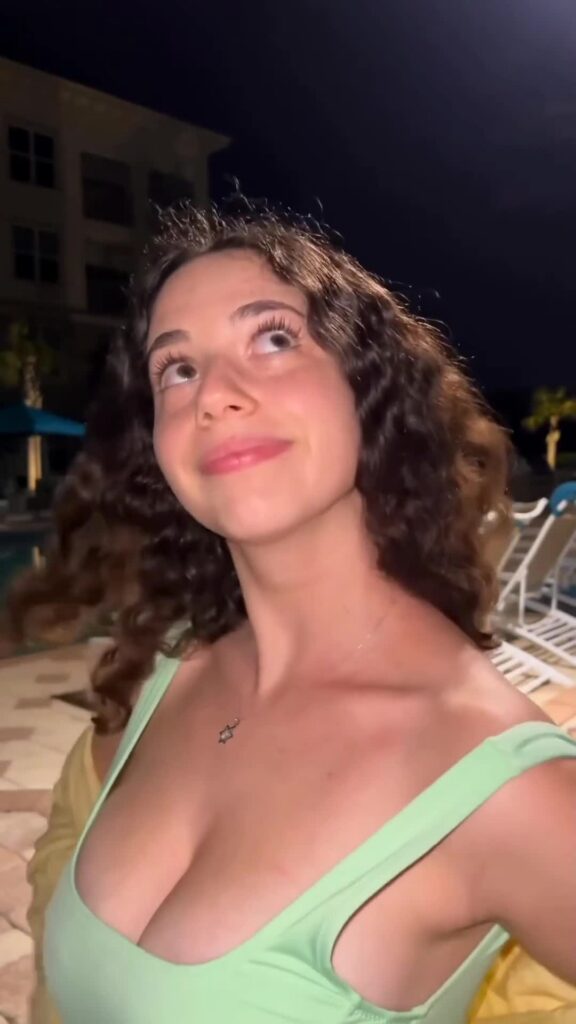 Video thumbnail for Gali Golan Deepfake AI Nude Video - Nude AI Celebs