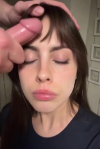 Video thumbnail for Dorozea Lookalike AI Video - Nude AI Celebs