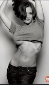 Minka Kelly