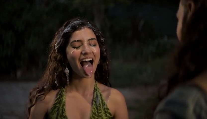 Video thumbnail for Sara Arjun Digital AI Video Porn - Nude AI Celebs